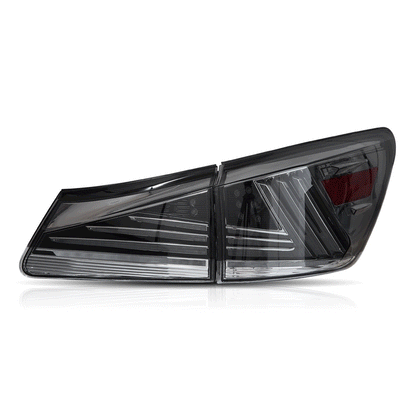 Start-Up Animation Feature on Lexus IS Taillights